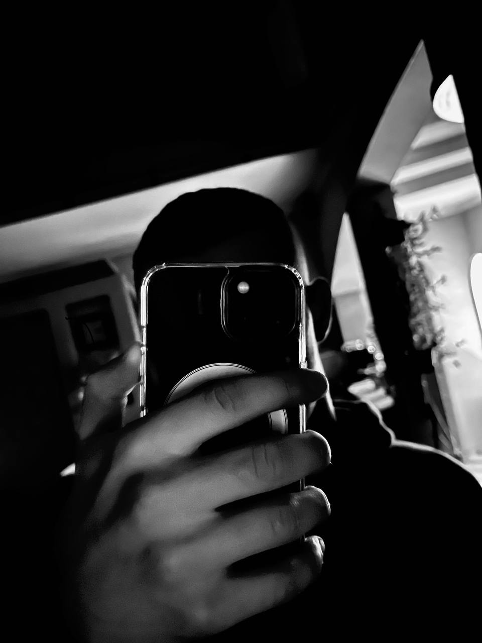 Ram Maheshwari Logo Image